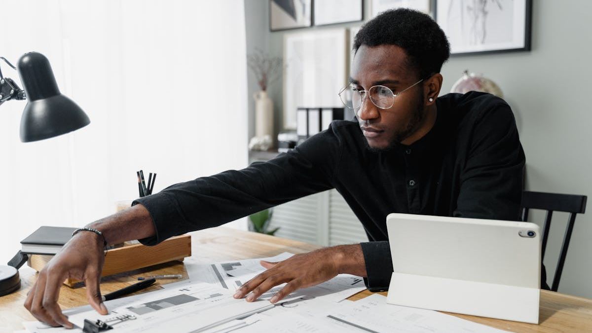 How to Choose the Best Financial Software to Elevate Your Wealth in 2024