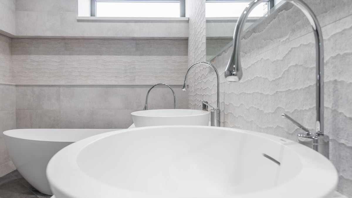 Innovative Bathroom Remodels for 2024: A Complete Guide to the Best Upgrades in the United States