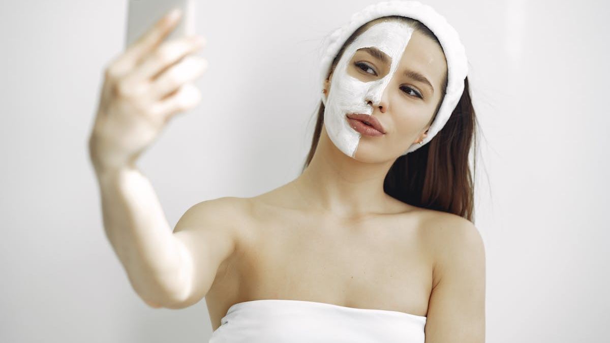 Understanding the Visual Clues: How to Identify and Respond to Pictures of Skin Rashes in the US