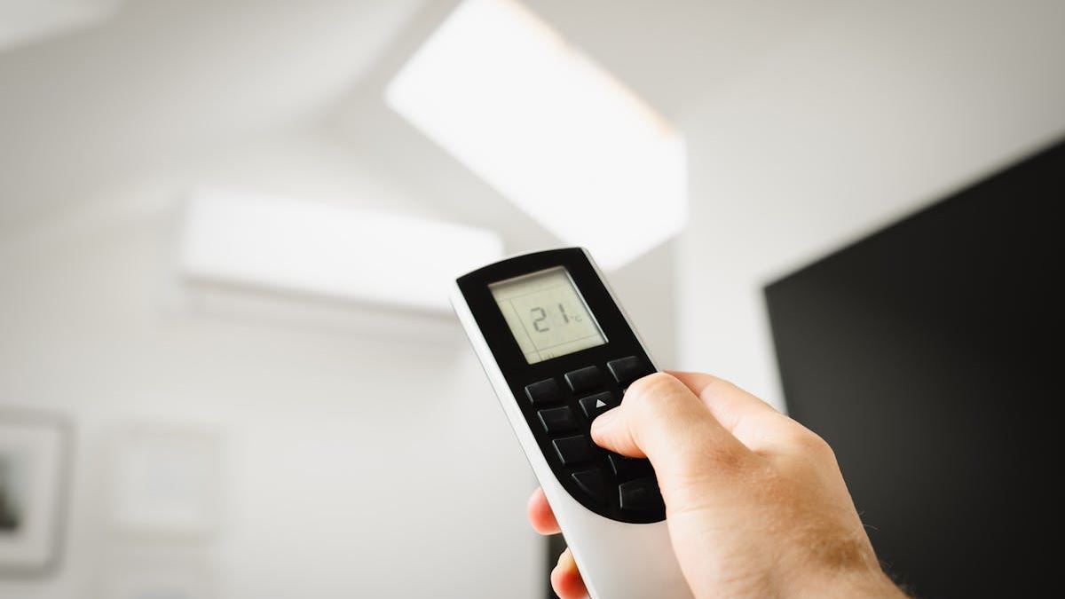 How Professional HVAC Technicians Drive Energy Efficiency and Environmental Responsibility