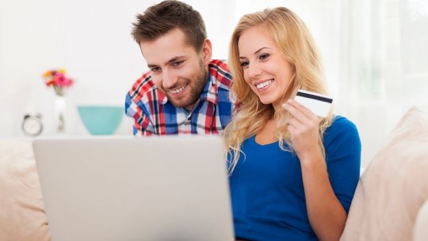 How to Find the Best Personal Loan Rates in the United States: A Complete Buyer’s Guide