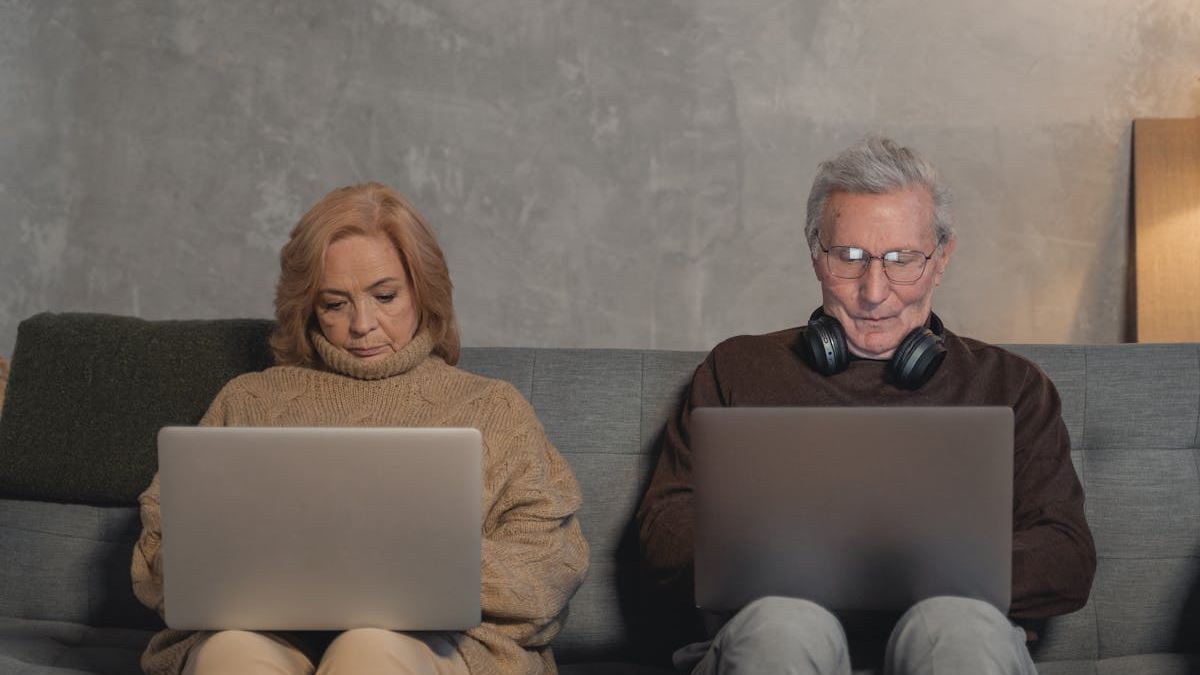 Navigating the Digital Landscape: How to Select the Best Dental Insurance Seniors Medicare Online in 2024