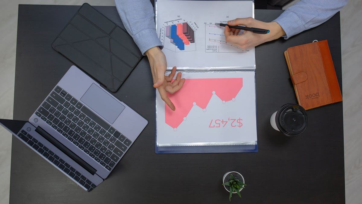 Strategic Approaches to Corporate Financial Planning for U.S. Enterprises