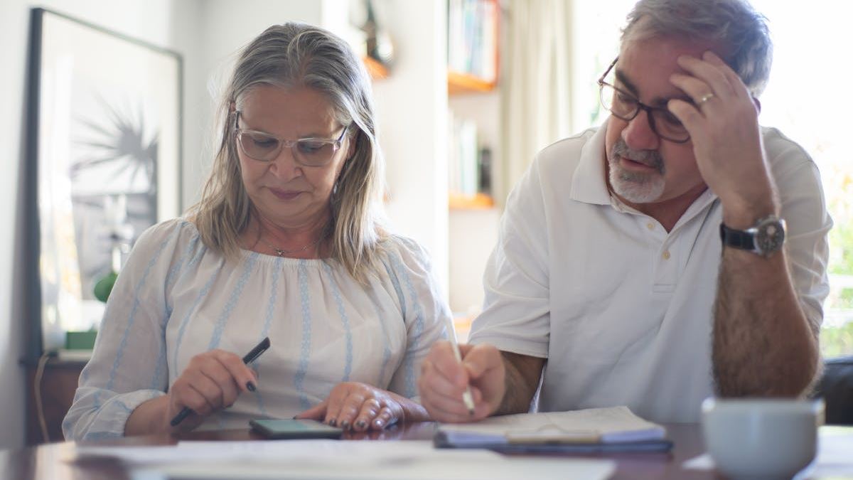Securing Your Retirement: How a Financial Planner Advisor Can Help Americans Achieve Their Golden Years Goals