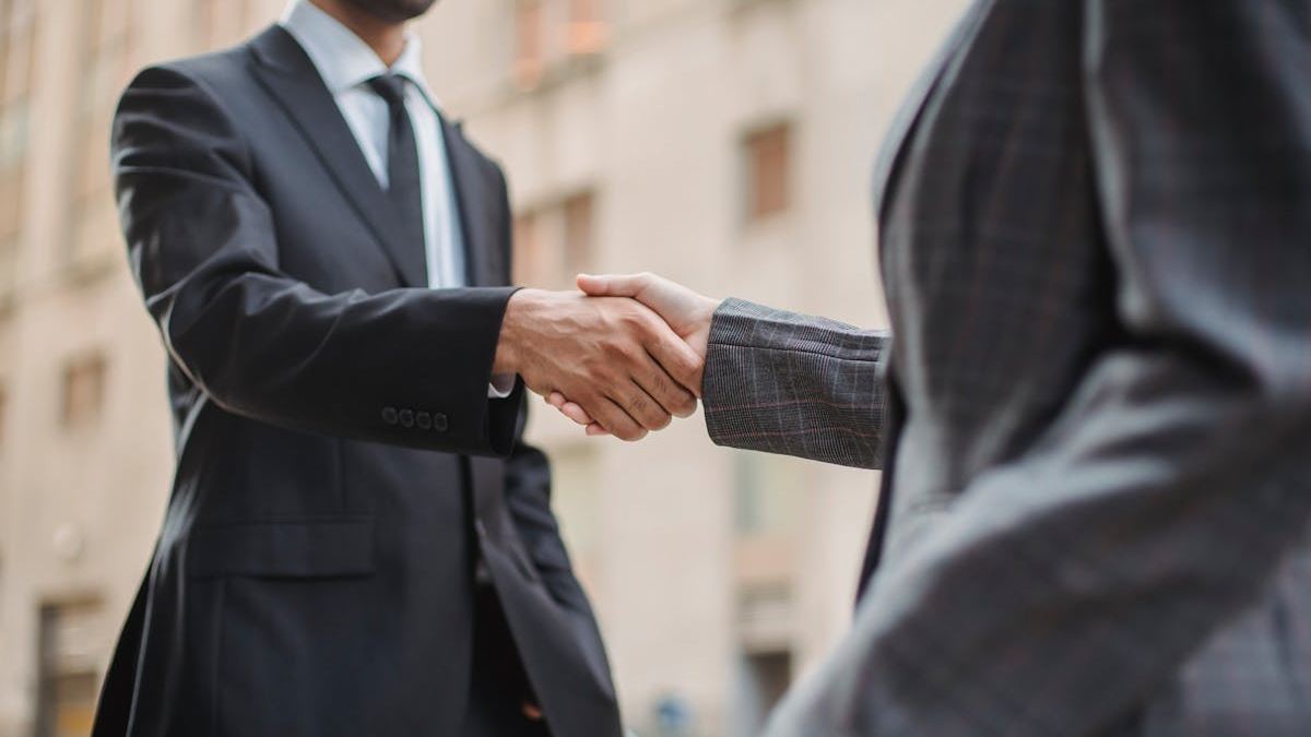 Maximizing Contract Lifecycle Efficiency with It Automate Contract Management Software