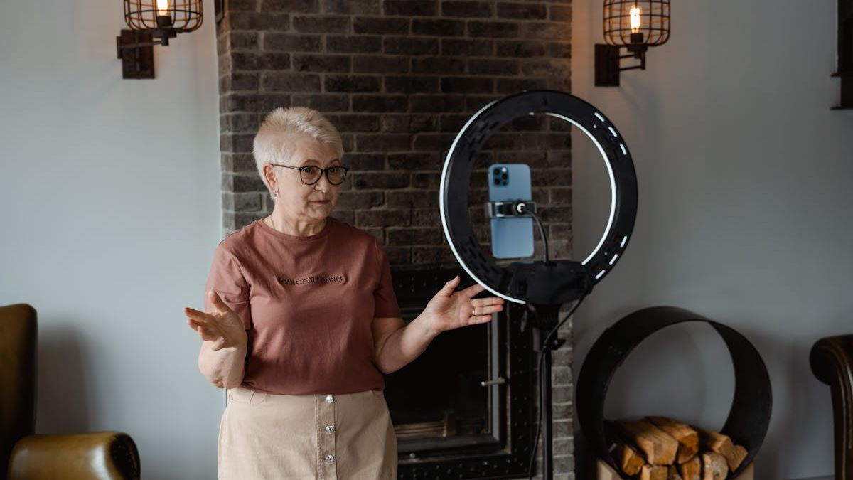 Maximizing Your Entertainment Budget: How Senior Discounts on Streaming Services Transform the Way Seniors Consume Content in the United States