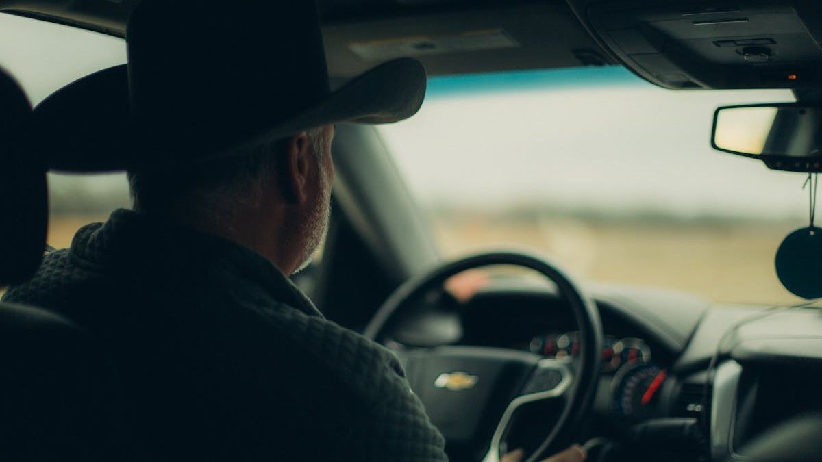 Smart Financial Strategies for Seniors Seeking Auto Deals in the United States