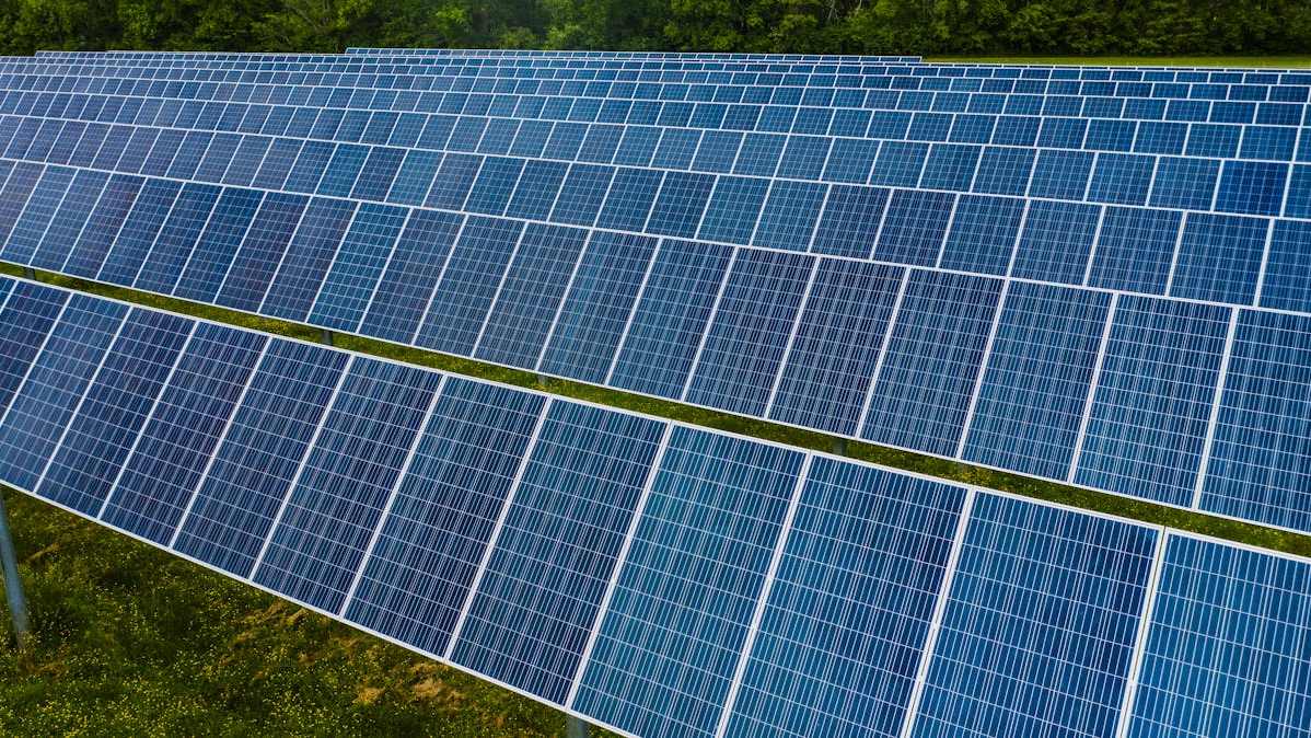 How to Find Dependable Solar Power Companies Near Me: Navigating Your Options for Sustainable Energy in the United States
