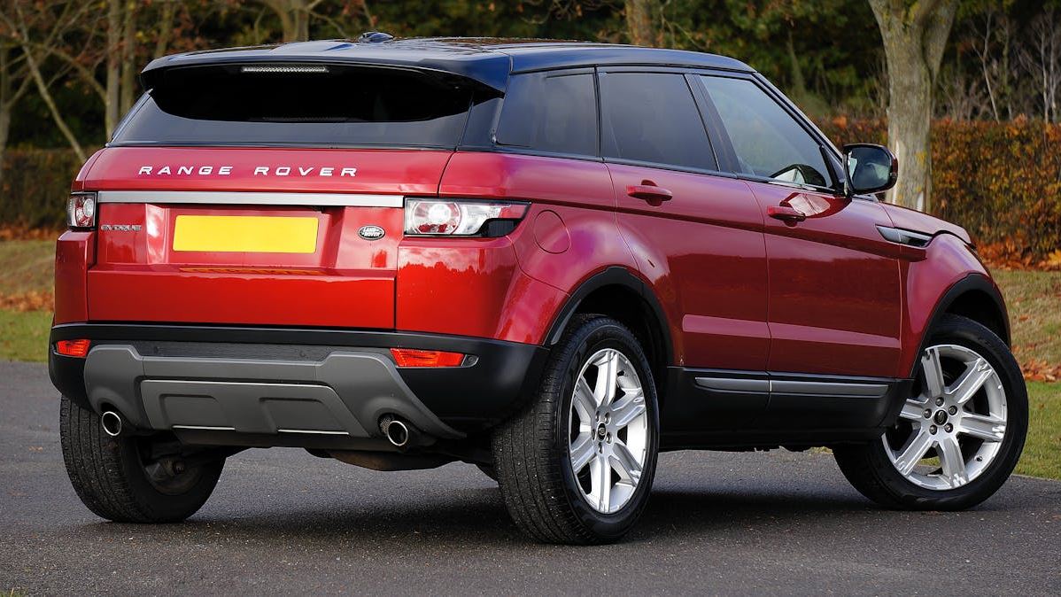 Performance and Power: The Fastest Compact SUVs Making Waves in America