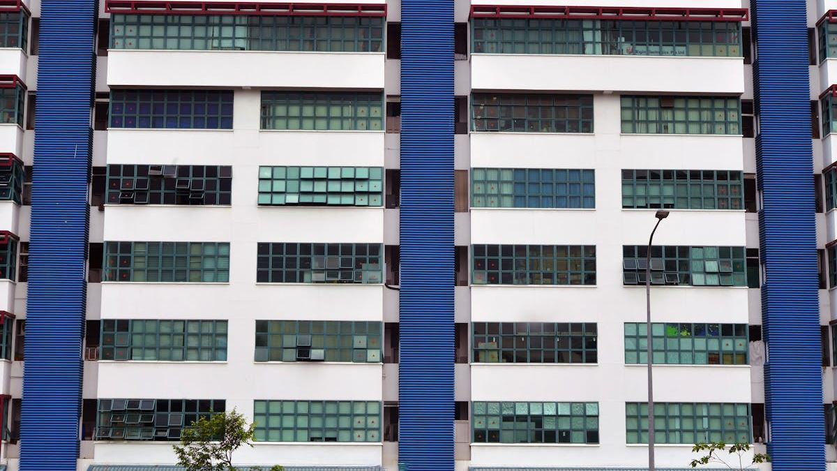 Maximizing ROI with Professional Office Renovation Contractors: Strategies for Business Growth