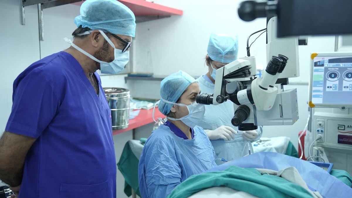 Navigating Your Search for LASIK Eye Surgery Near Me: Essential Tips and What to Expect