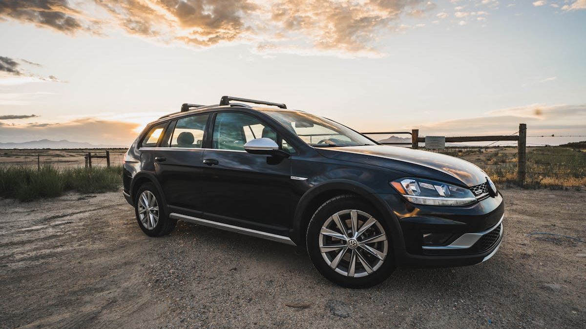 Exploring the Volkswagen Tiguan Crossover: A Detailed Review for US Buyers